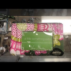 Vera Bradley wallet coin purse with key holder NWT